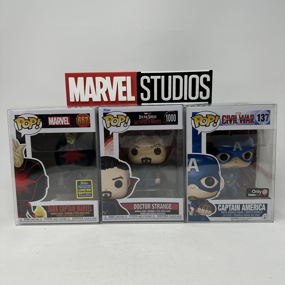 3D Printed MARVEL STUDIO (GITD) FanSign for your Pops & collectibles