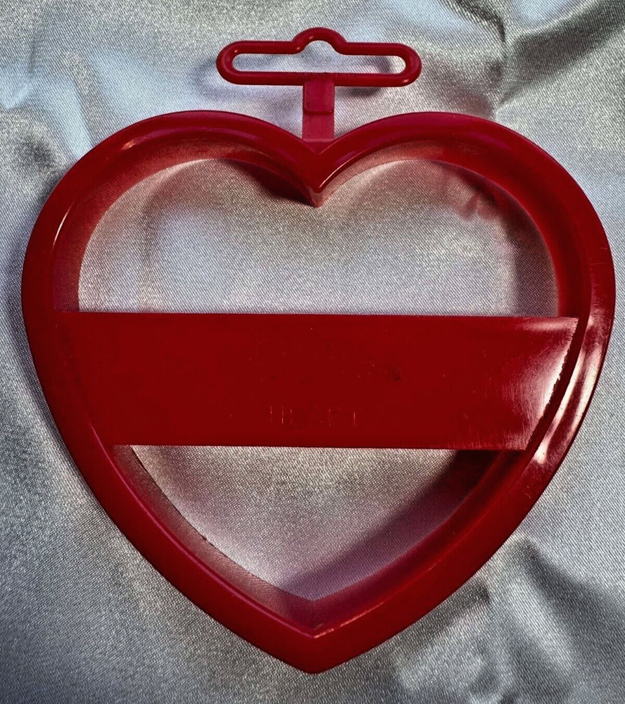 Wilton 3.5" Plastic Heart Cookie Cutter 1993