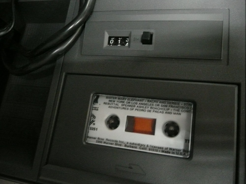 Vintage Sharp Professional Tape Recorder / Player RD-685AV