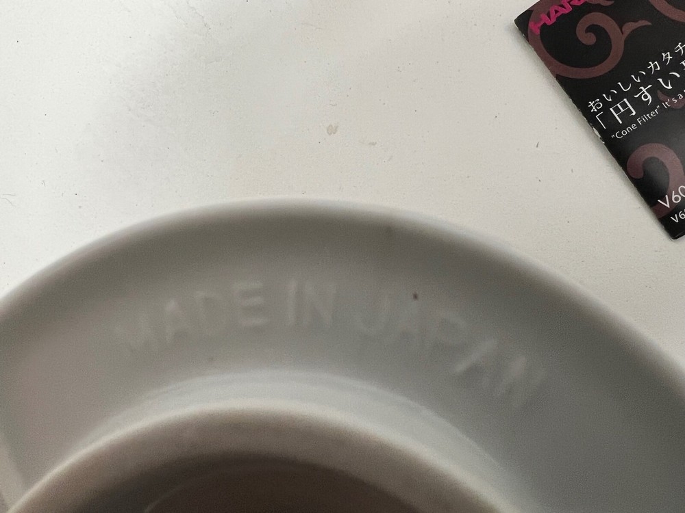 Hario V60 Ceremic Dripper VDC-02W