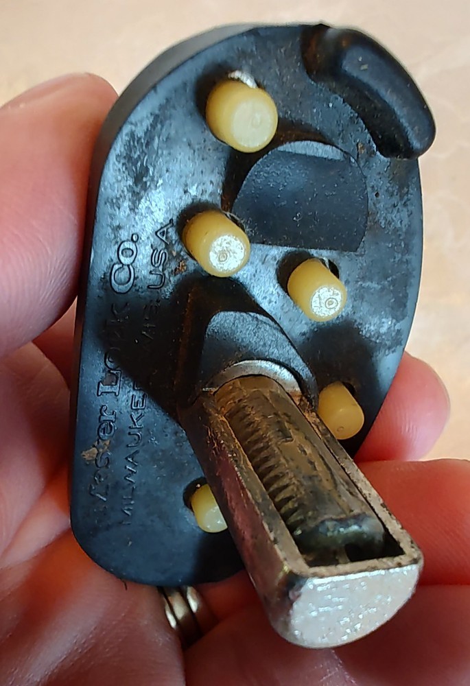 Master Lock & Key Tough Gun Trigger Lock