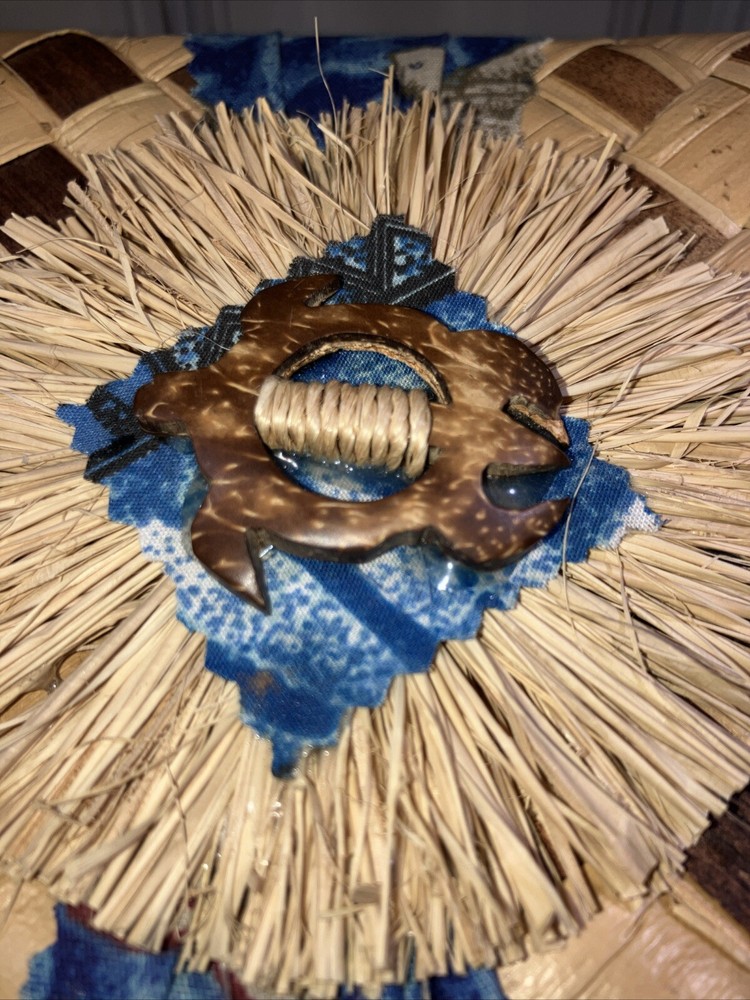 Decorative Basket Rectangular Lidded Rafia & Wood Hawaiian Floral/turtle
