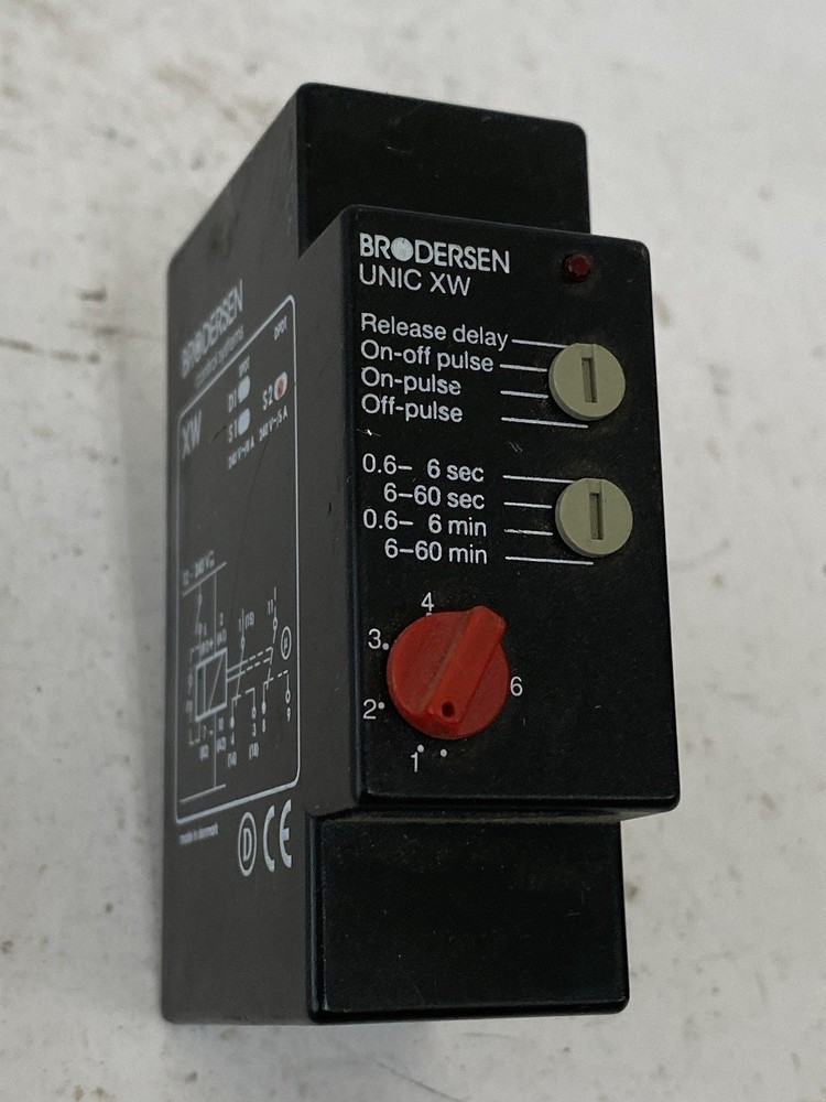 BRODERSEN UNIC XW CONTROL SYSTEM RELAY