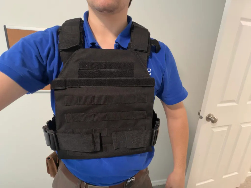 tactical plate carrier vest