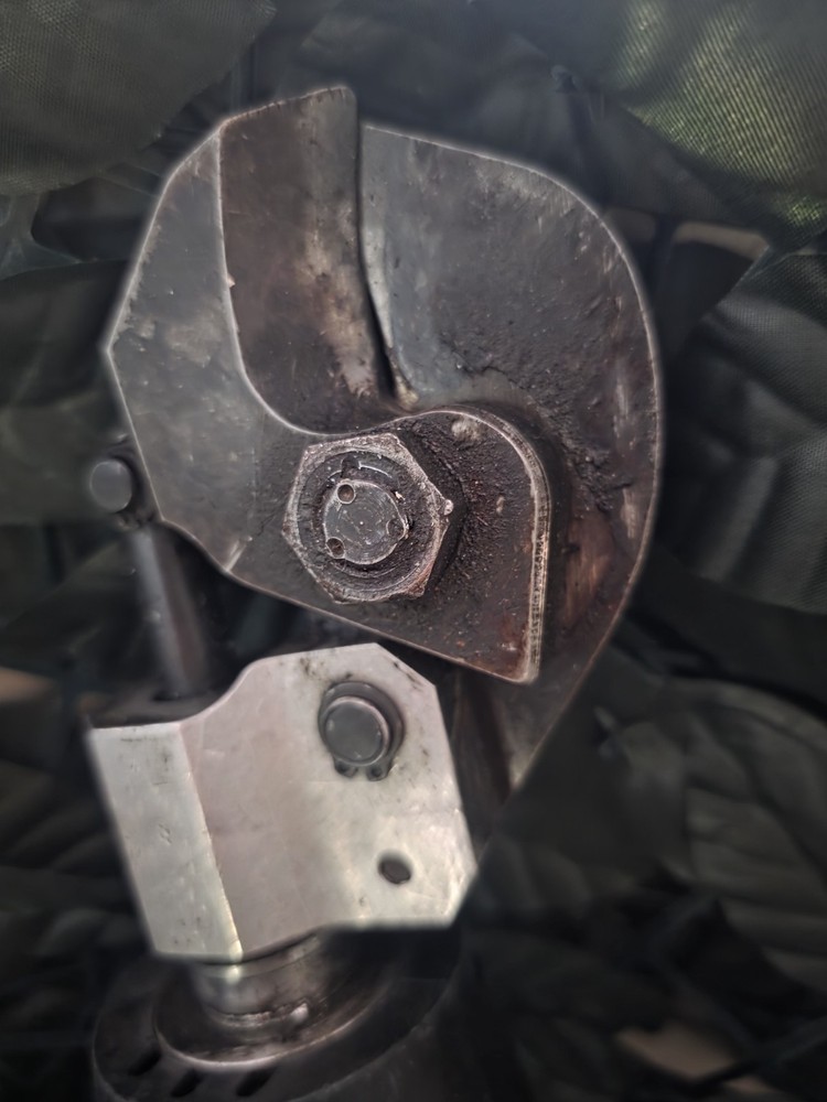 greenlee gator ES32L