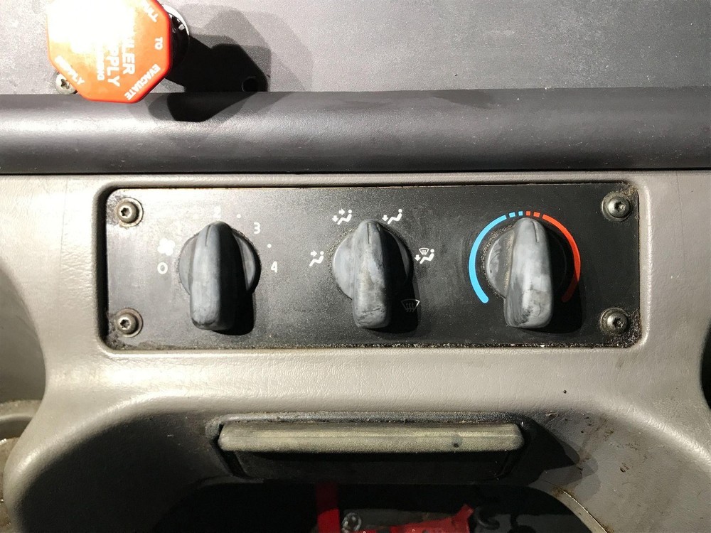 Freightliner M2 106 Heater A/C Temperature Controls - Used