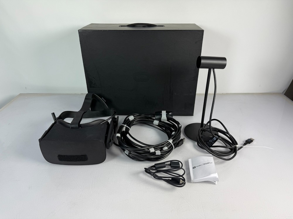 Oculus Rift CV1 VR Headset with Sensor, Cables & Box (No Controllers)