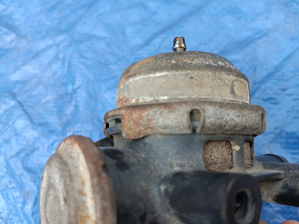 Air Bypass Smog diverter valve for Ford 4.9 gas engine