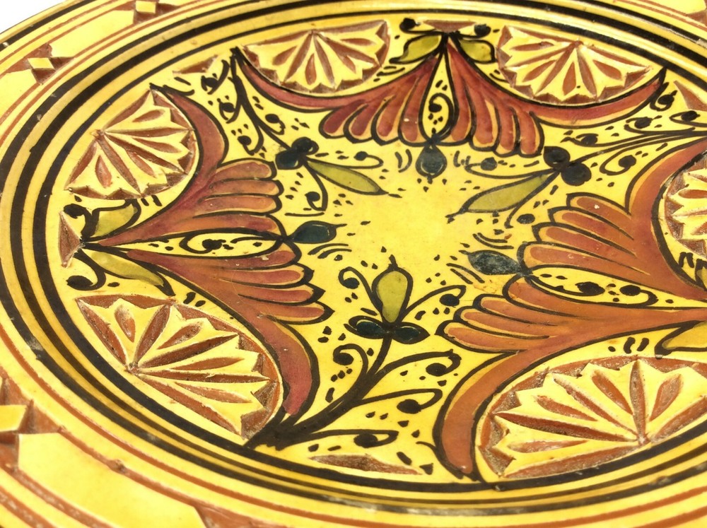 Signed Glazed Pottery Safi Middle Eastern Yellow Redware Design Plate w Hanger
