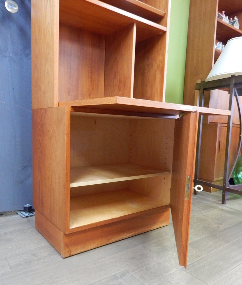 Mid Century Hundevad Denmark solid teak wood shelf cabinet bookcase mcm