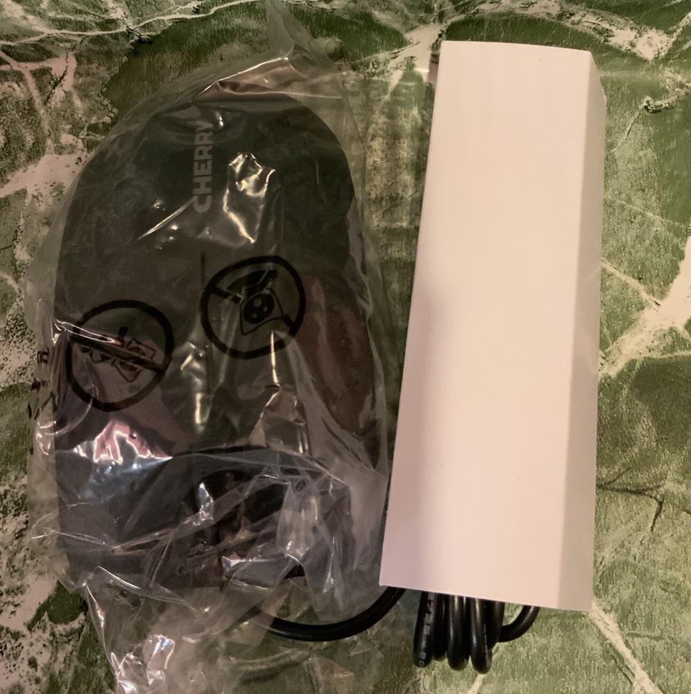 🌍 CHERRY ,Mouse,Black,No Box ‼️