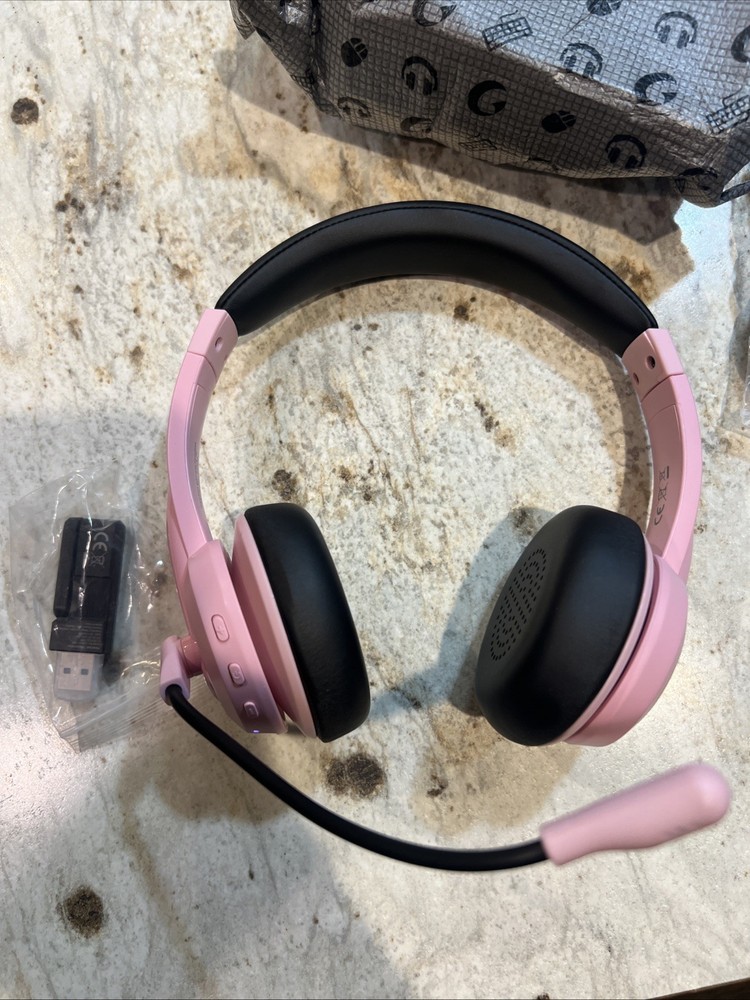 Spark 06 Wireless Headset- Pink