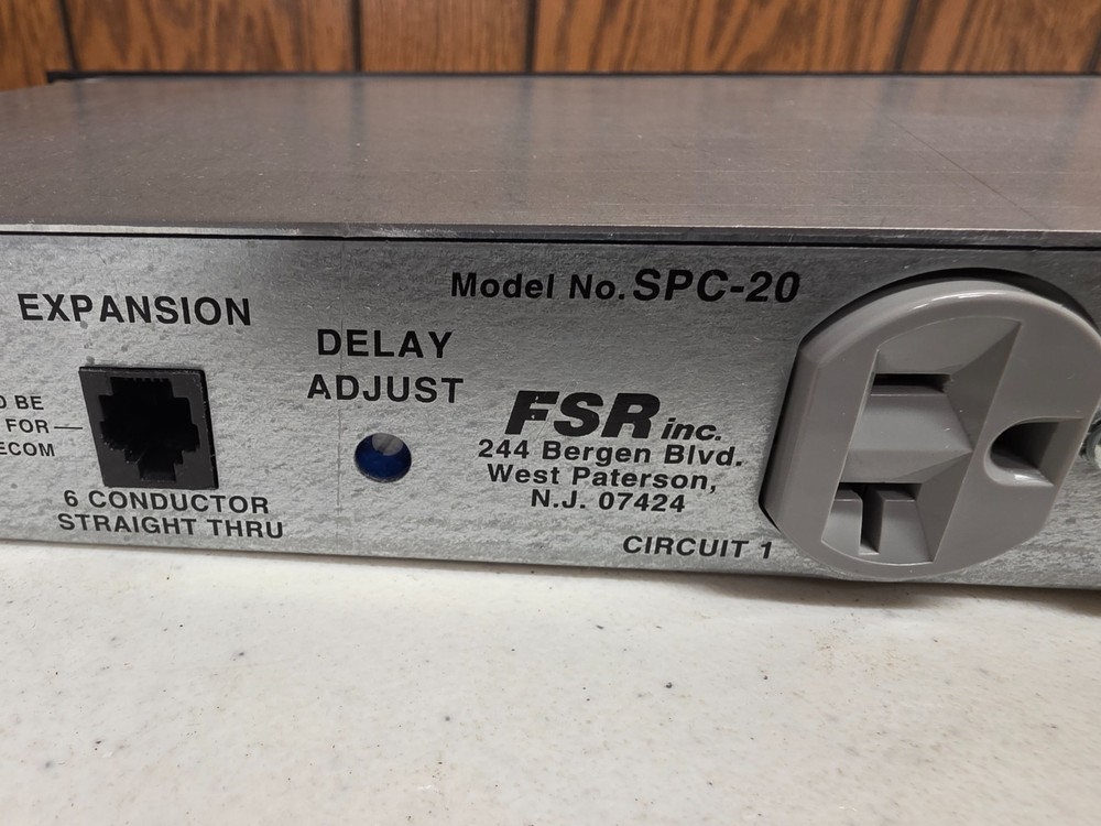 FSR inc. SPC-20 20 AMP Sequencing Power Conditioner Unit