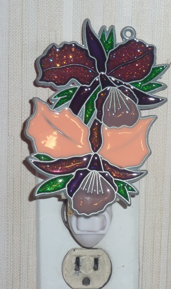 ORCHID NIGHTLIGHT (FLOWER GARDEN SUNCATCHER)