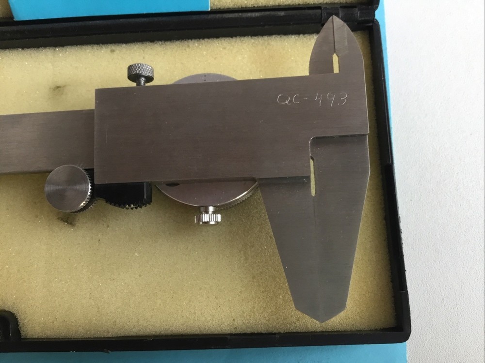 Dial Caliper 6" Calibrated .01" with Case includes Mitutoyo conversion card EUC