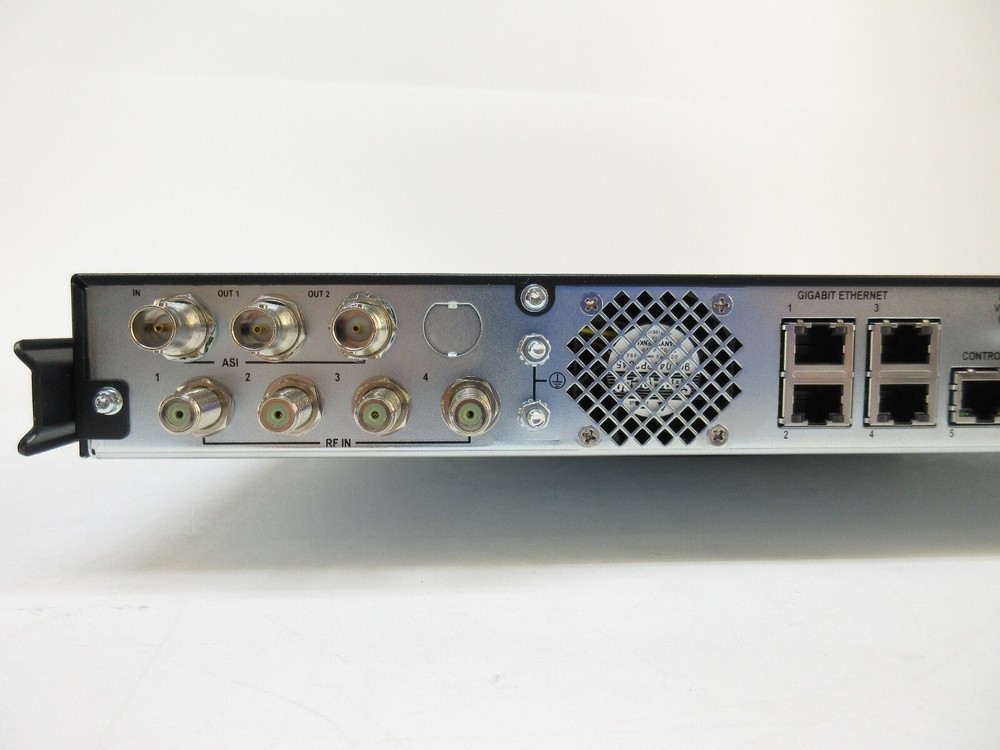 ARRIS DSR-7401 Commercial Integrated Satellite Receiver High Density Transcoder