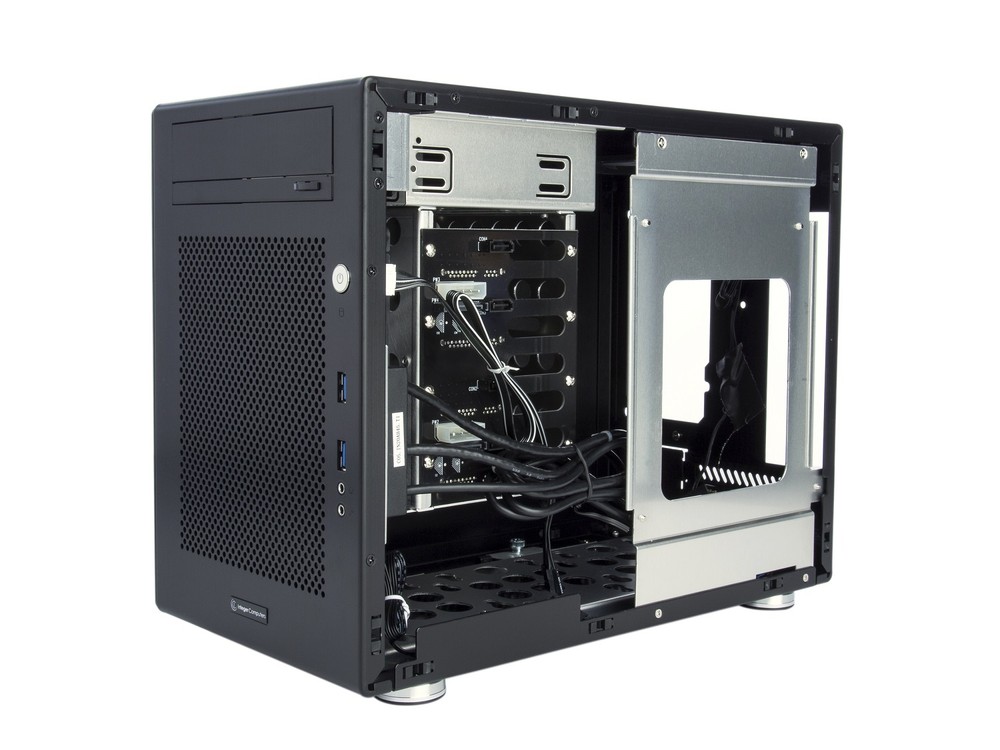 Computer Case By Integer Computers Black Aluminum Model B-18