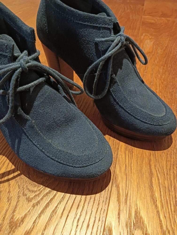 Ankle Boots in Blue Suede Size EU36