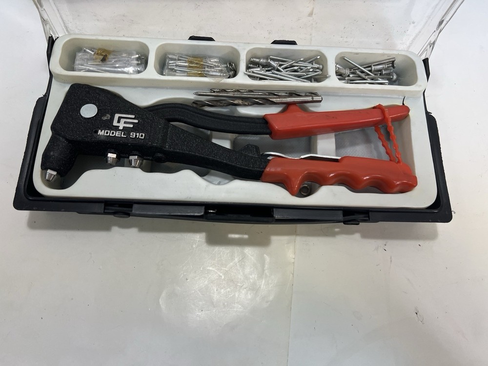 Central Forge Model No. 910 Hand Riveter Kit