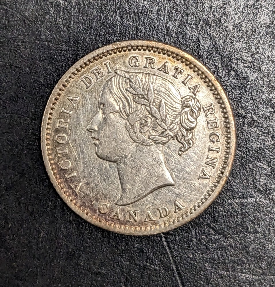 1858 Canada Silver 10 Cents Victoria