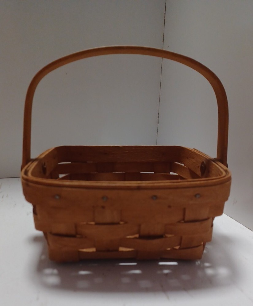 Vintage Longaberger 1991 Medium Berry Basket w/ Swing Handle Signed & Dated
