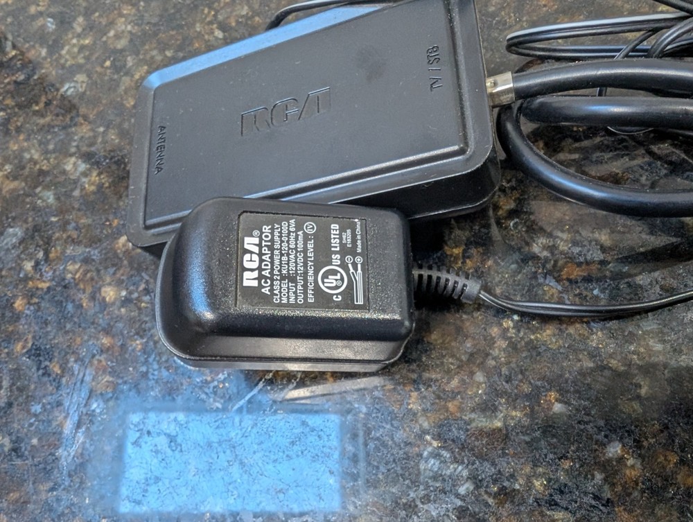 RCA HDTV Antenna Amplifier, Model ANT1450B