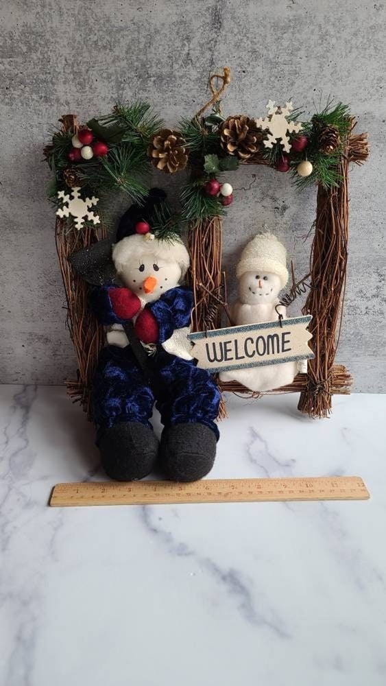 Square Snowman Welcome Wreath
