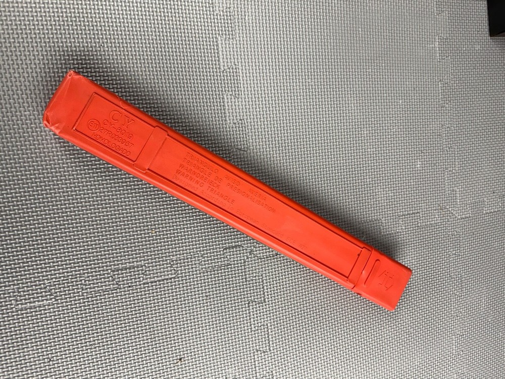 Summit Motorists Warning Triangle EC Approved