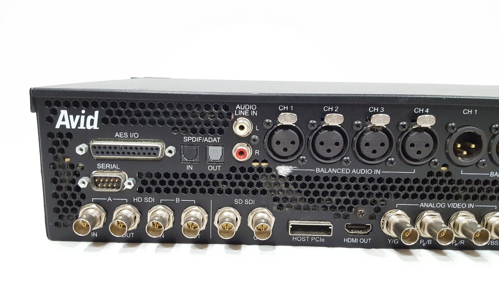 Avid Nitris DX 7020-30008-04 Rackmount External Hardware Accelerator I/O