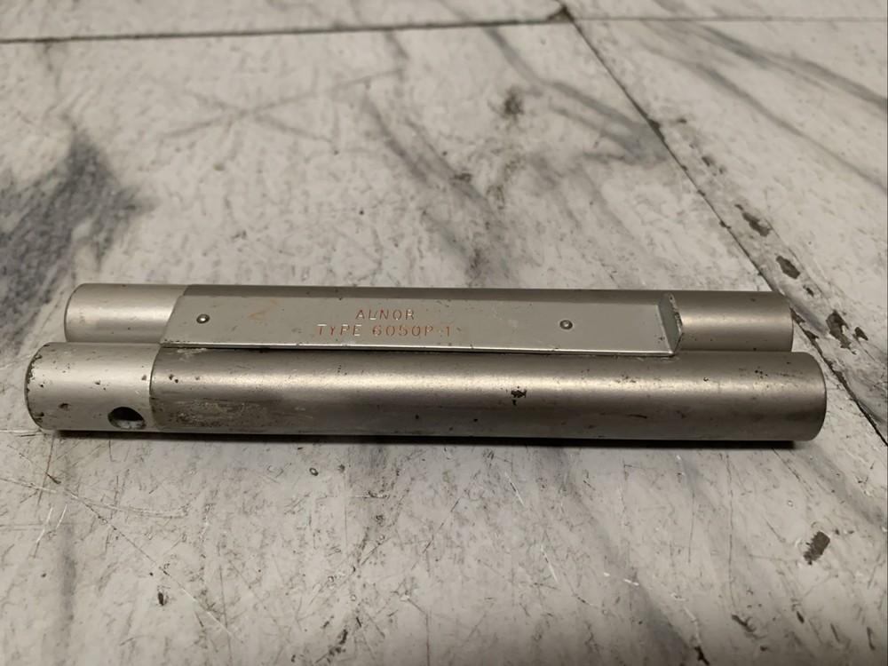 ALNOR VELOMETER SERIES 6000 P AIR VELOCITY FLOW METER