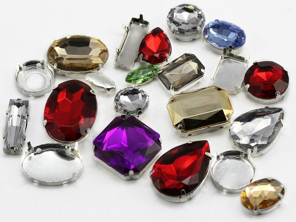 18x13mm Red Ruby H103 Teardrop Fancy Gems & Cup Settings - 15 PCS