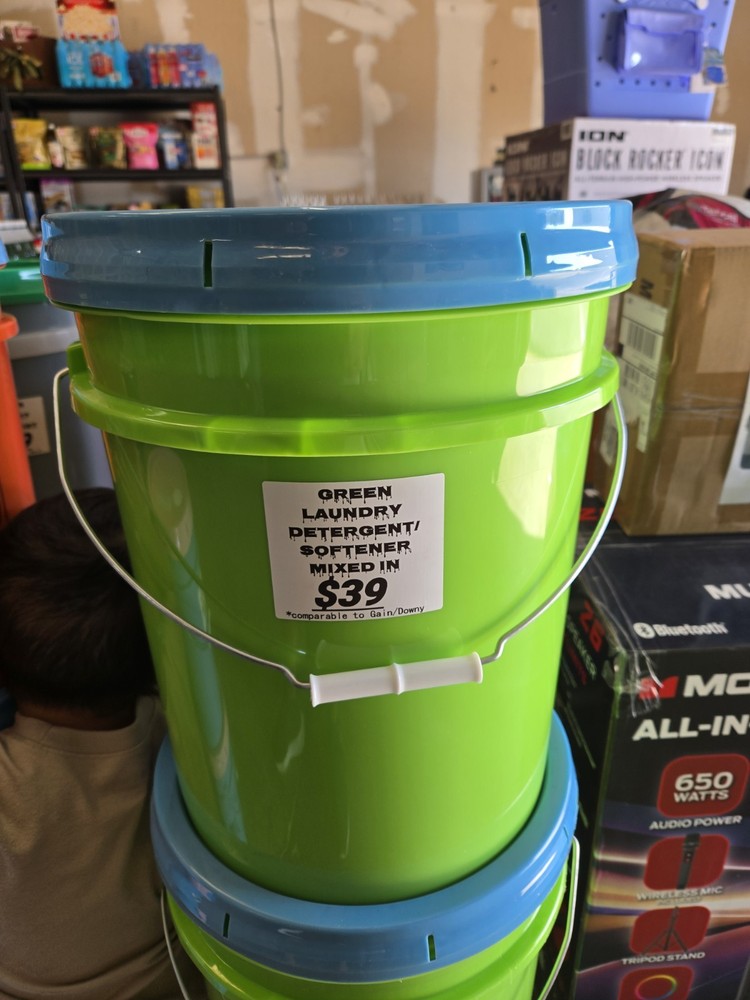 Laundry Detergent/ Mixed With Softner 5 gallon bucket