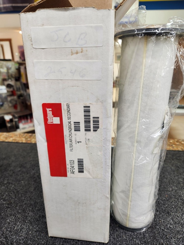 AF4103 Air Filter, Fleetguard