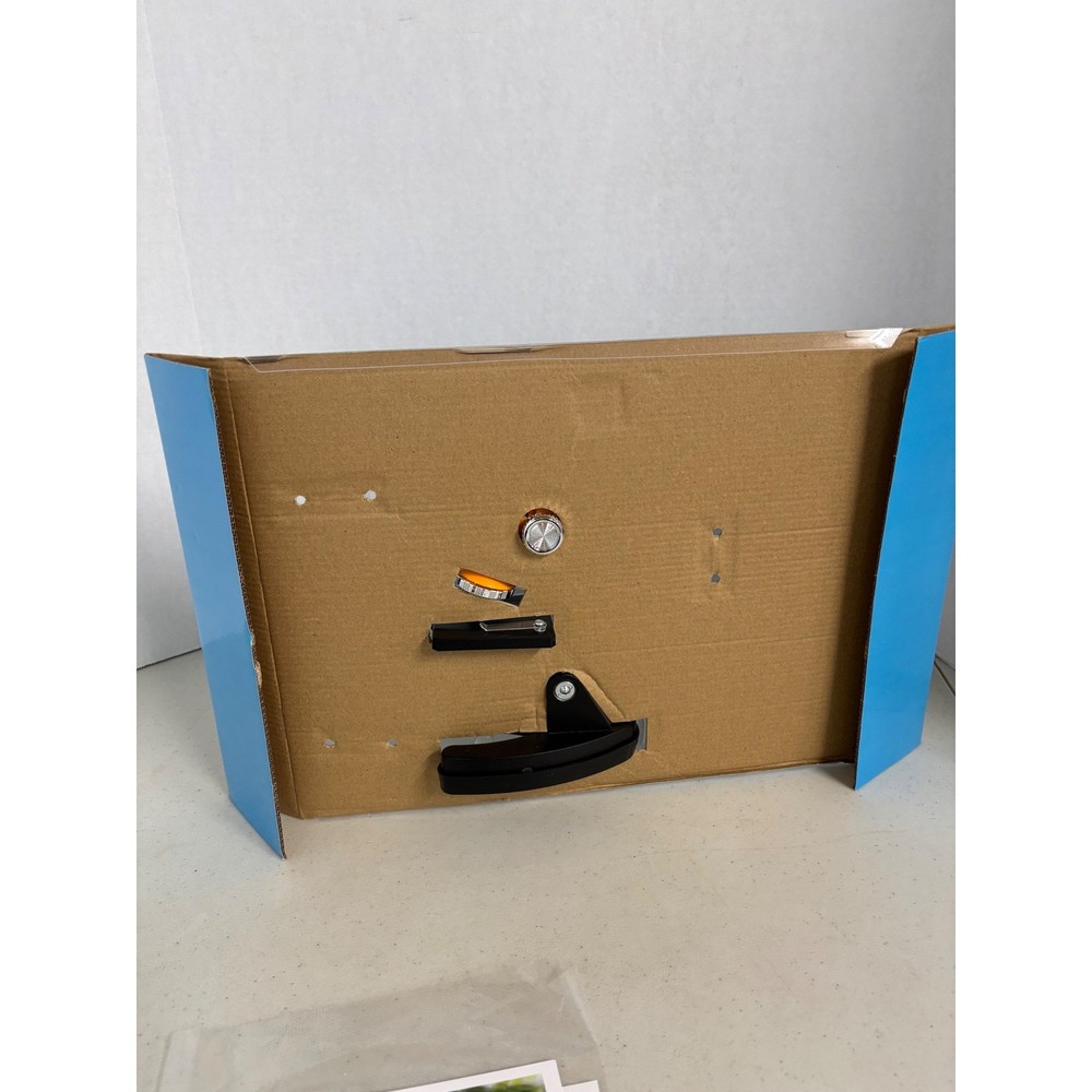 Discovery Microscope Science Kit STEM Set with Tools and Specimen Vials