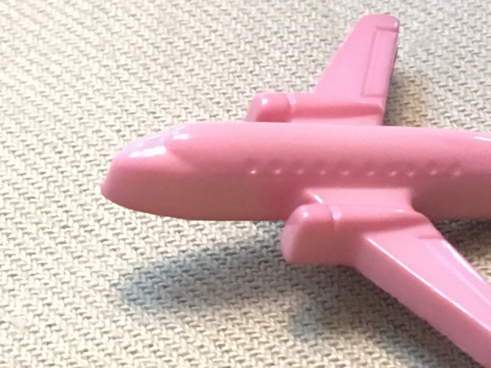 Vintage Button plastic 1 3/8" beige tan airplane realistic