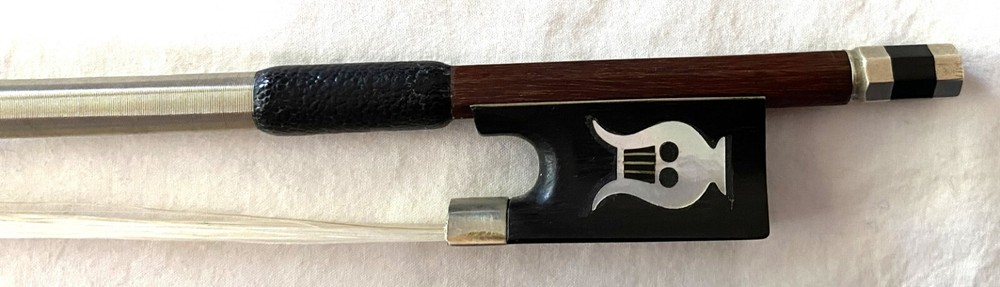 A fancy old 4/4 size  German violin bow