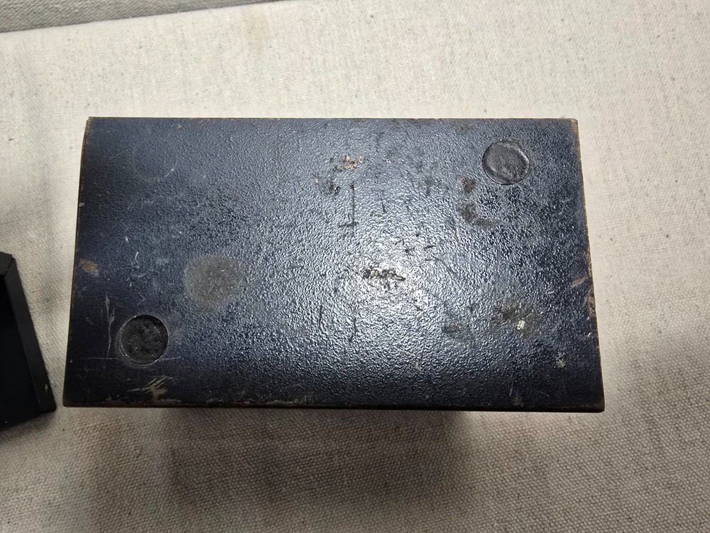 General Resistance Dial-An-Ohm Resistor Box Model DA 42-3, 4 Steps