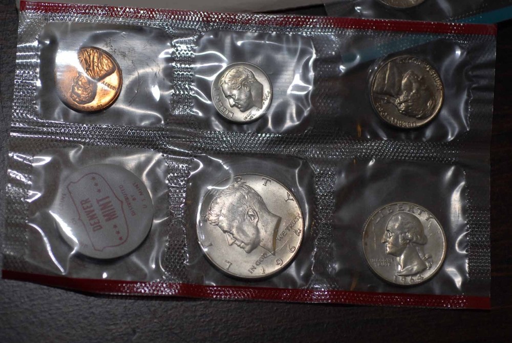 1964 US Mint Uncirculated Set