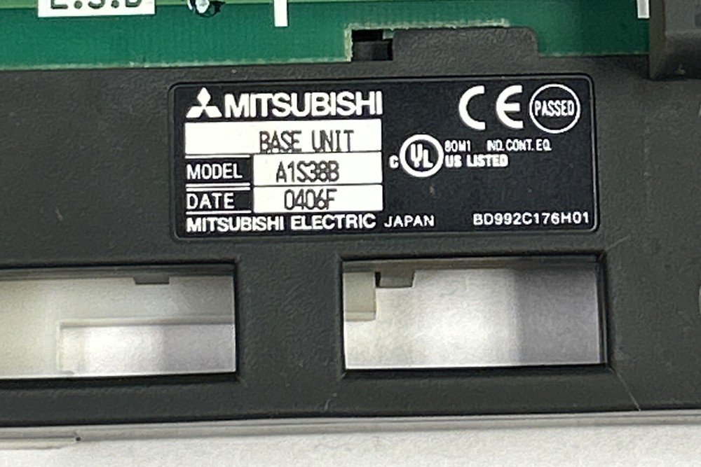 MITSUBISHI,A1S-38B,8 SLOT RACK BASE UNIT