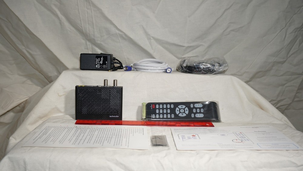 Technicolor Connected converter integrator box HD setback tuner DCI401MCS unused