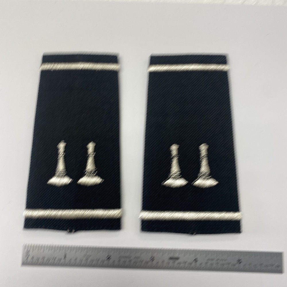 Fire Dept. Epaulettes, 2 Parallel Bugle - Silver Embroidery On Black - 2 Stripe