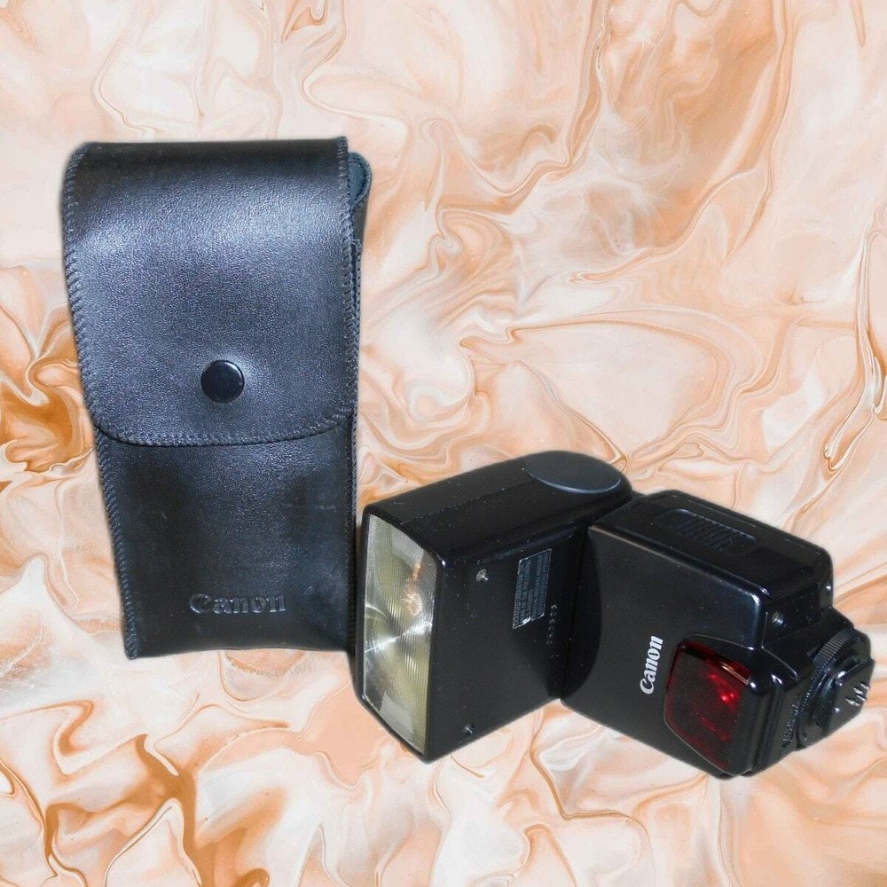 Canon 380EX Speedlite Shoe Mount Flash w/Case Untested