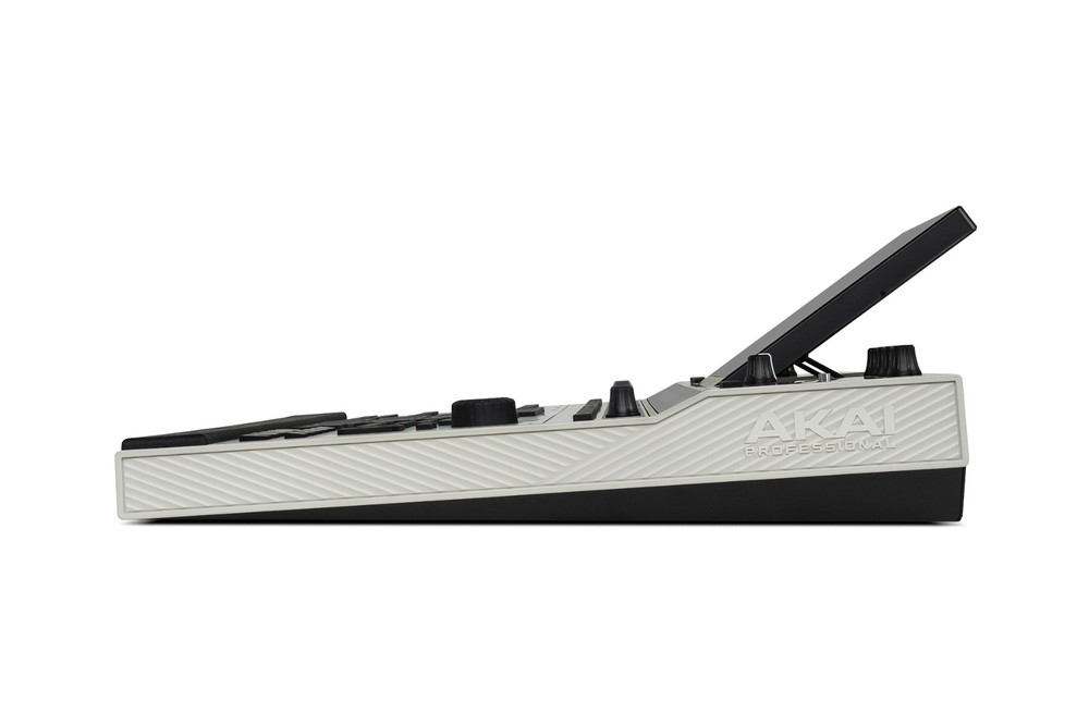 Akai MPC XL Standalone Sampling Workstation (NEW)