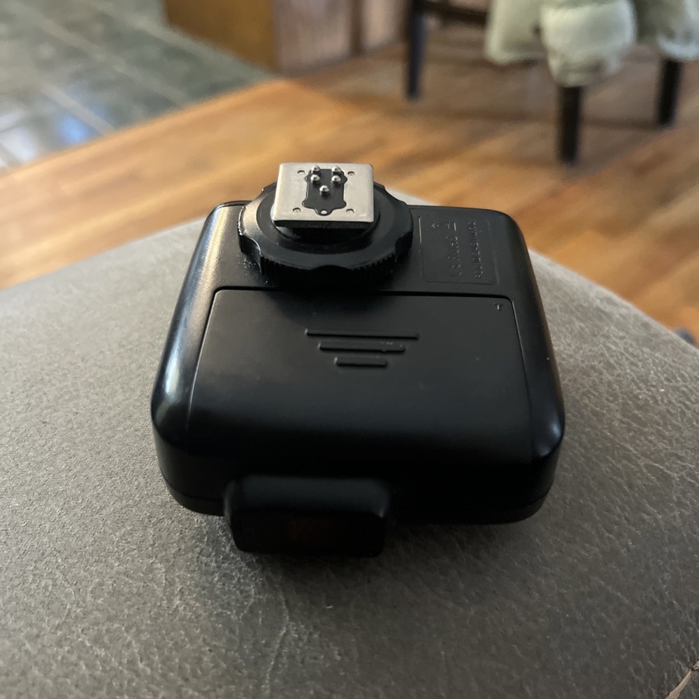 Flashpoint R2 TTL Transmitter for Canon Camera FPC CE 8