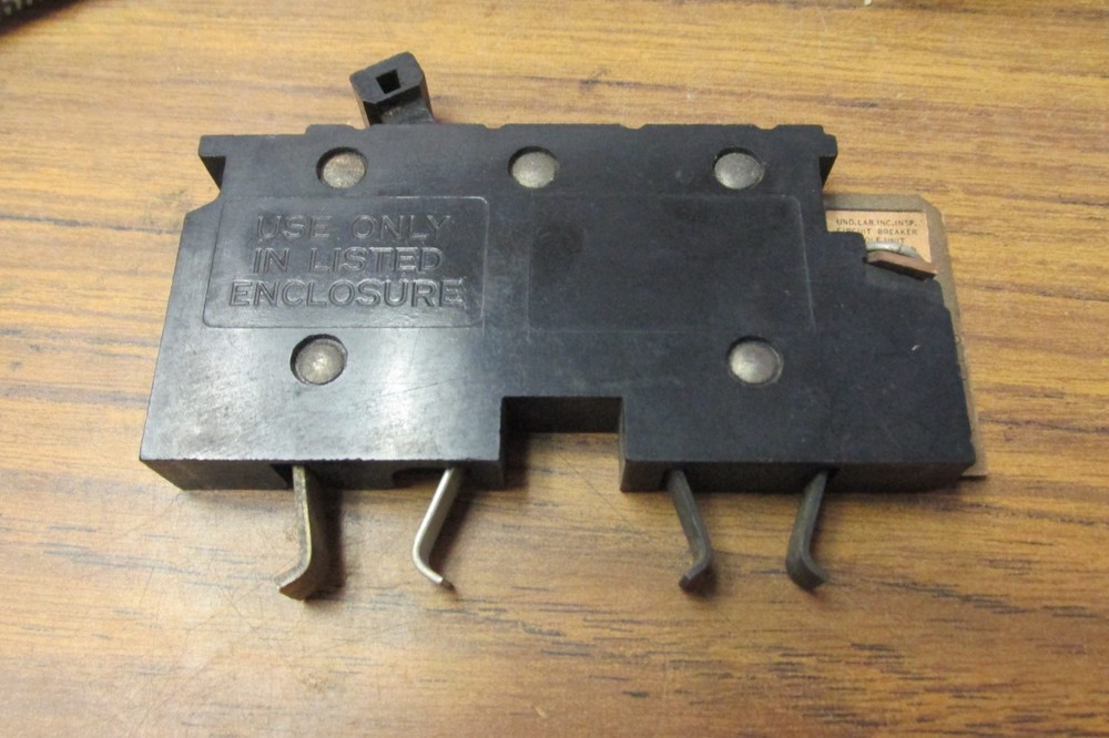 Cutler Hammer/Square D XO120 Single Pole Plug-In,.. E-19B