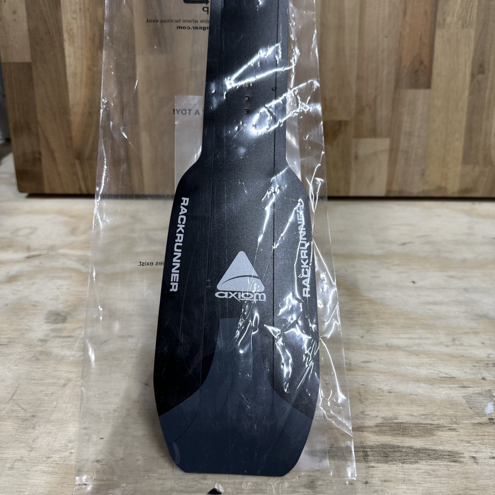 Axiom RackRunner Rear Rack Fender