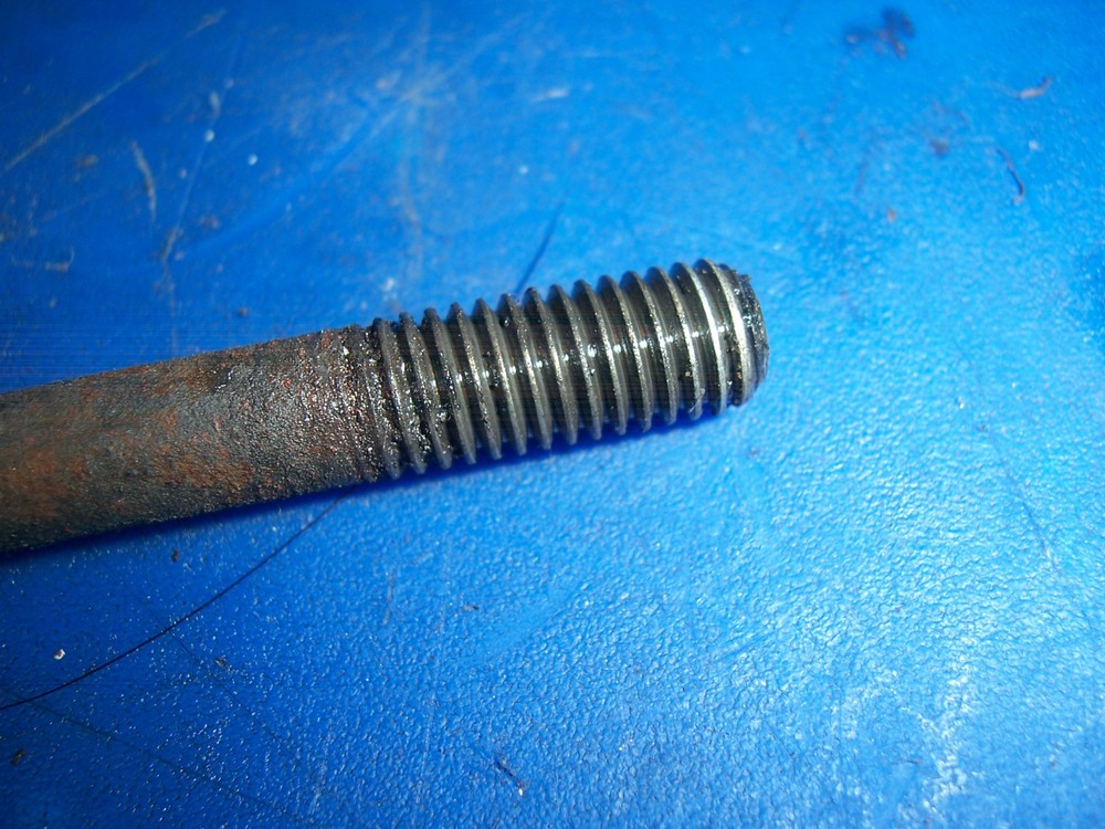 HONDA CL77E CL77 E SCRAMBLER LONG CYLINDER HEAD STUD BOLT