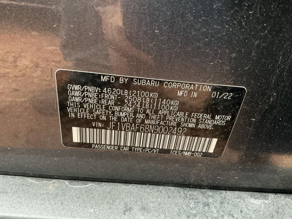 V60 2022 Glove Box 4949491