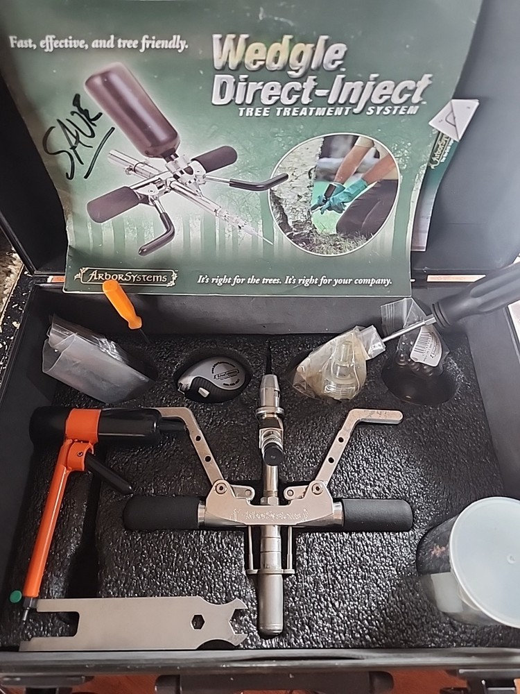 Arbor System Wedgle  Direct-Inject Tree Treatment System
