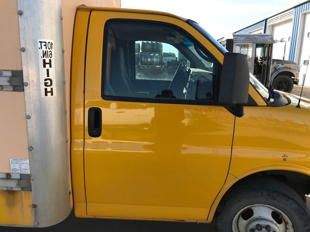 GMC CUBE VAN YELLOW Right/Passenger Door - Used